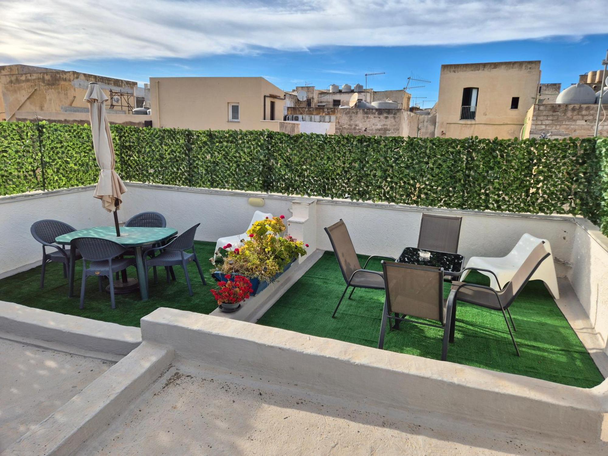 Casette Di Alex Con Terrazza Trapani Exterior photo